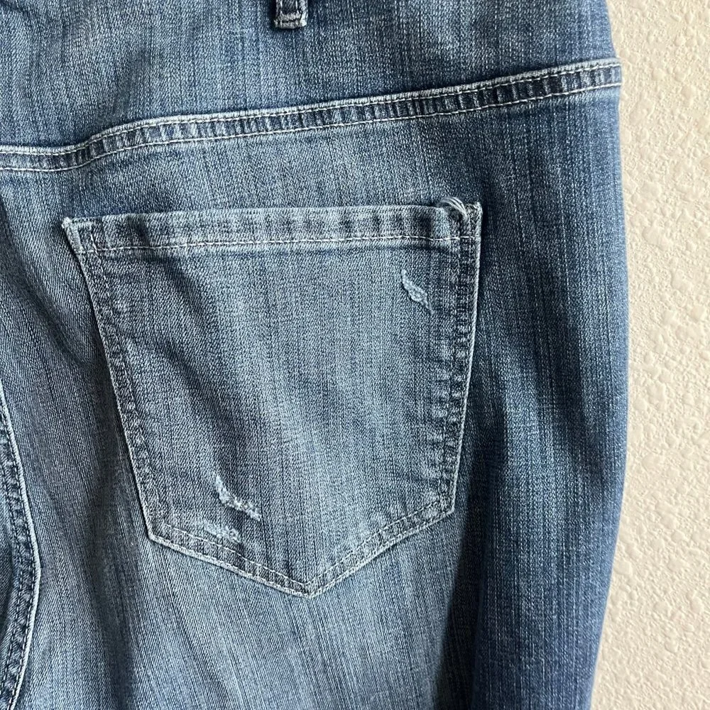 Lane Bryant Women's Straight Leg Medium Wash Distressed Jeans Size 24